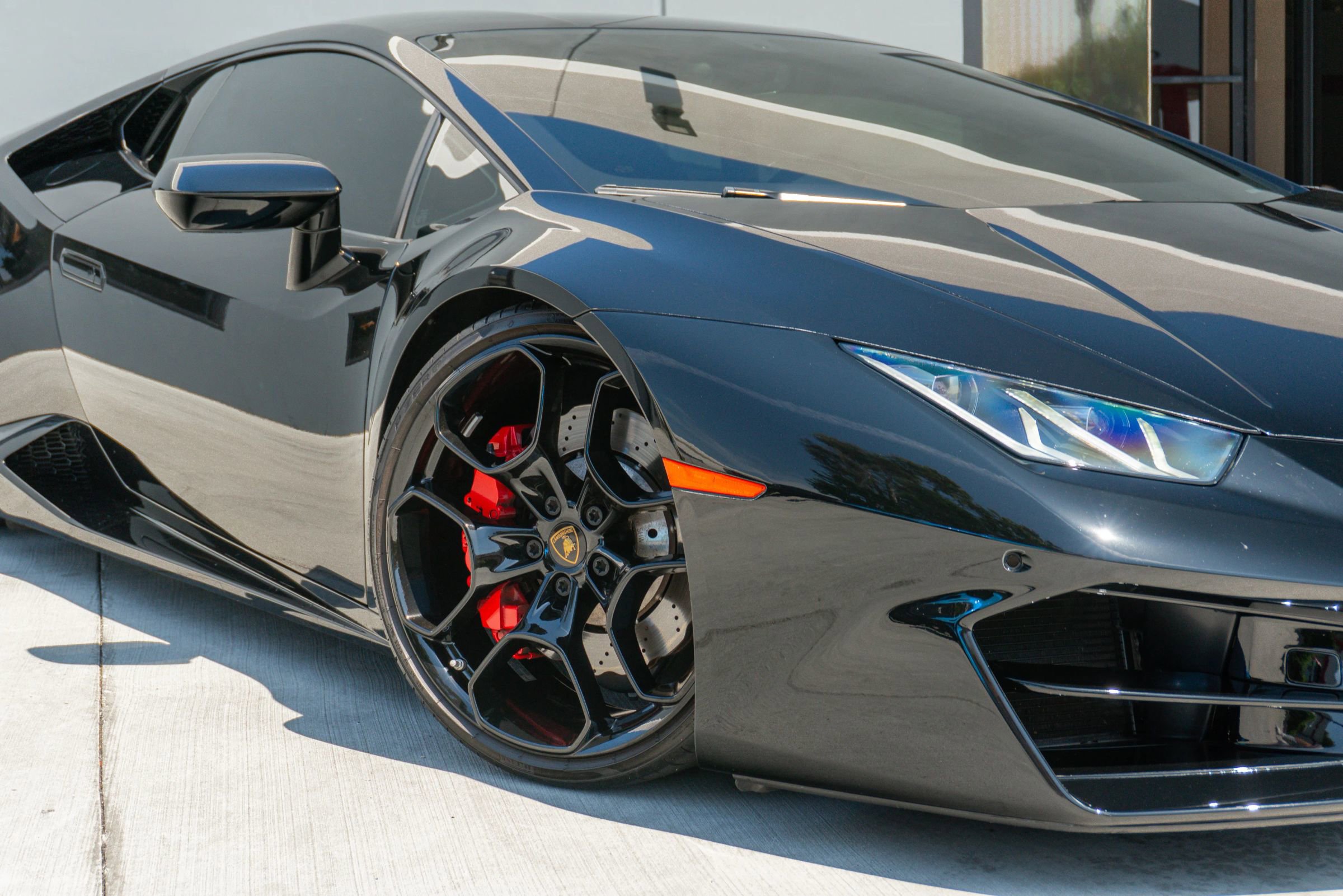 Used 2019 Lamborghini Huracan LP 580-2 image 29