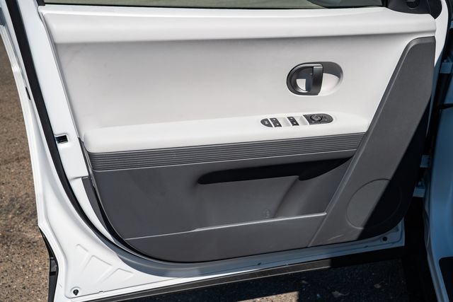 New 2026 Hyundai Ioniq 5 SEL RWD image 23