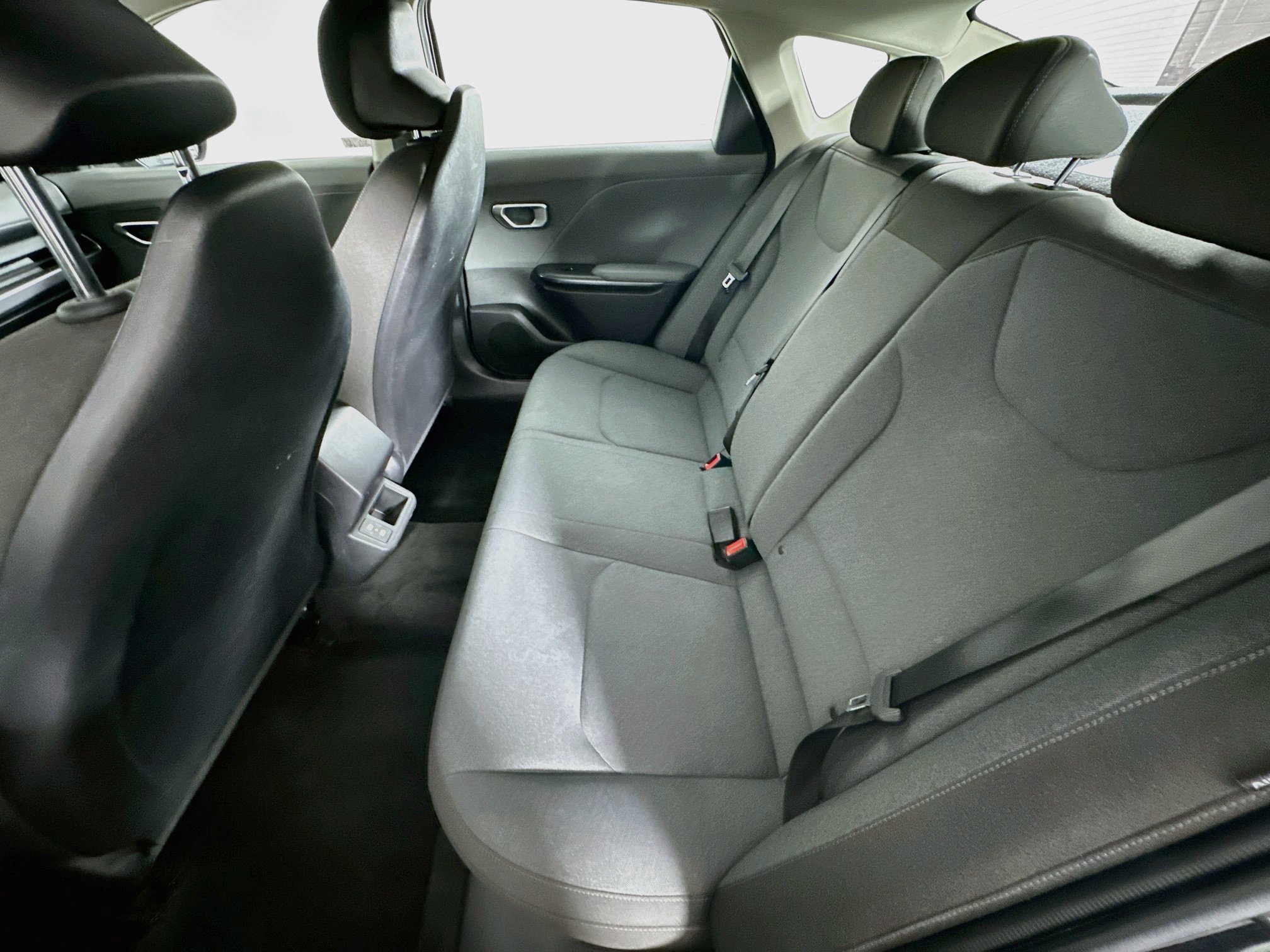 Used 2025 Kia K4 FWD image 27