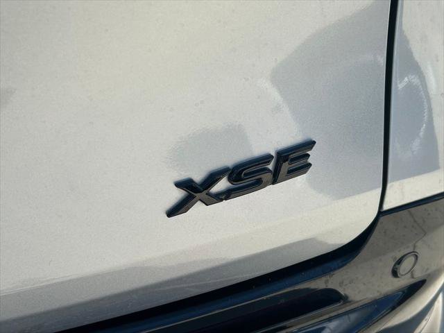 Certified 2025 Toyota Sienna XSE w/ XSE Premium Package AWD/4WD image 14
