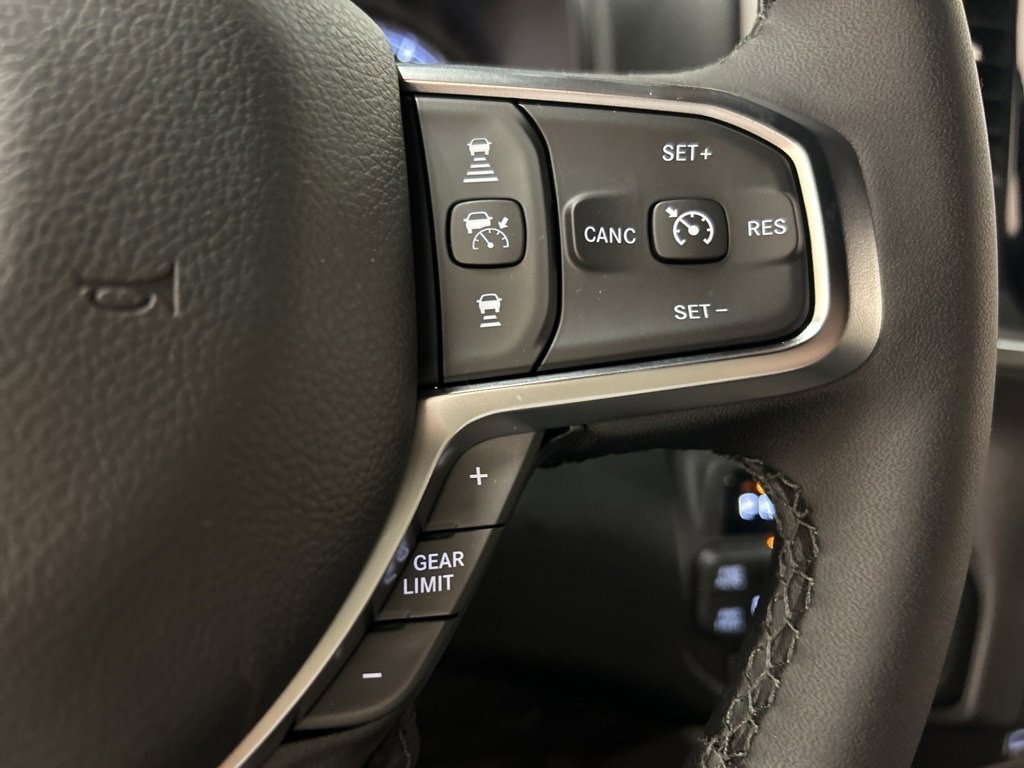 New 2026 RAM 1500 4x4 Crew Cab image 22