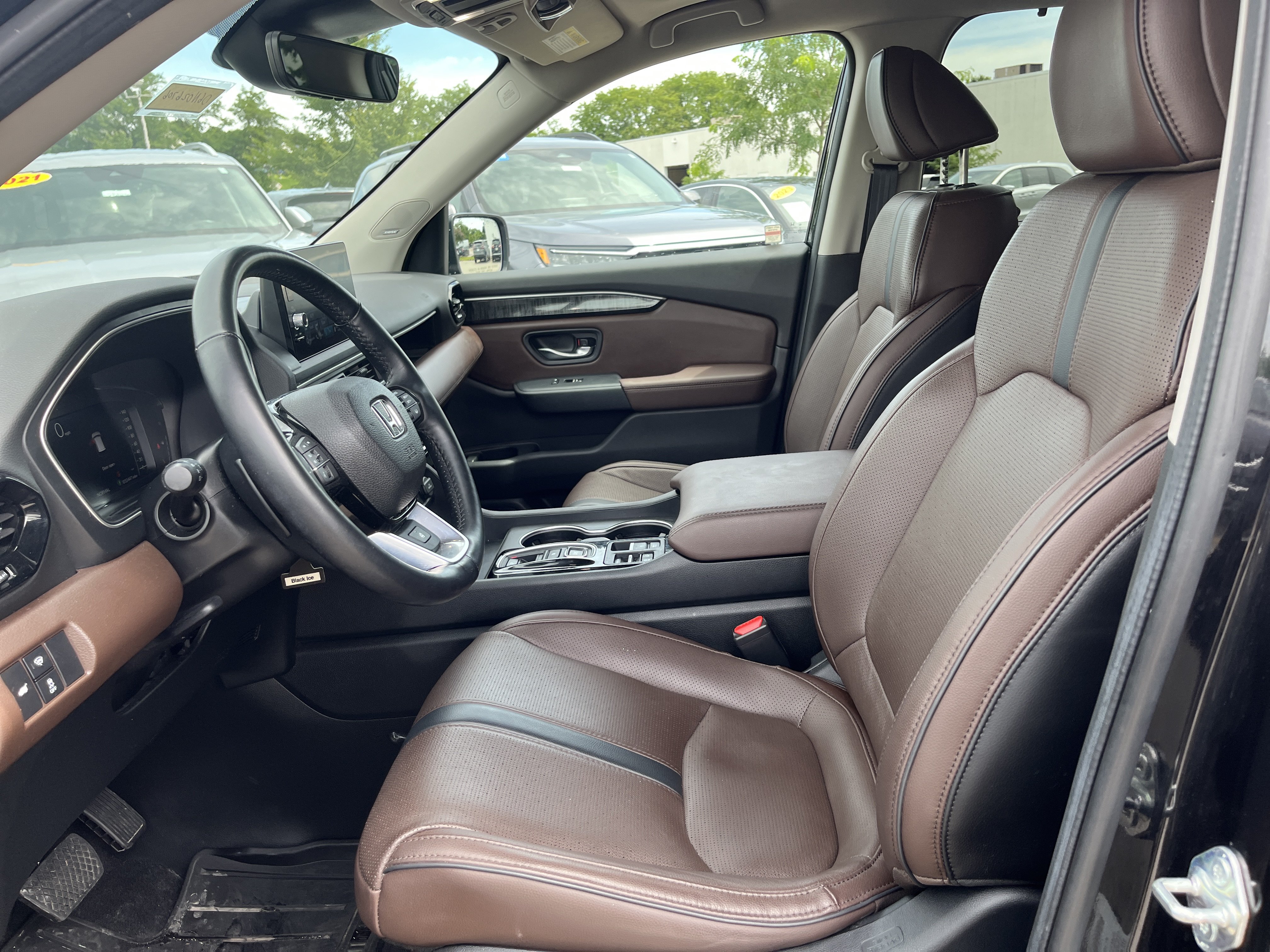 Certified 2024 Honda Pilot Elite image 19