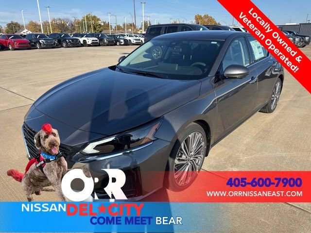 New 2025 Nissan Altima 2.5 SL FWD image 1
