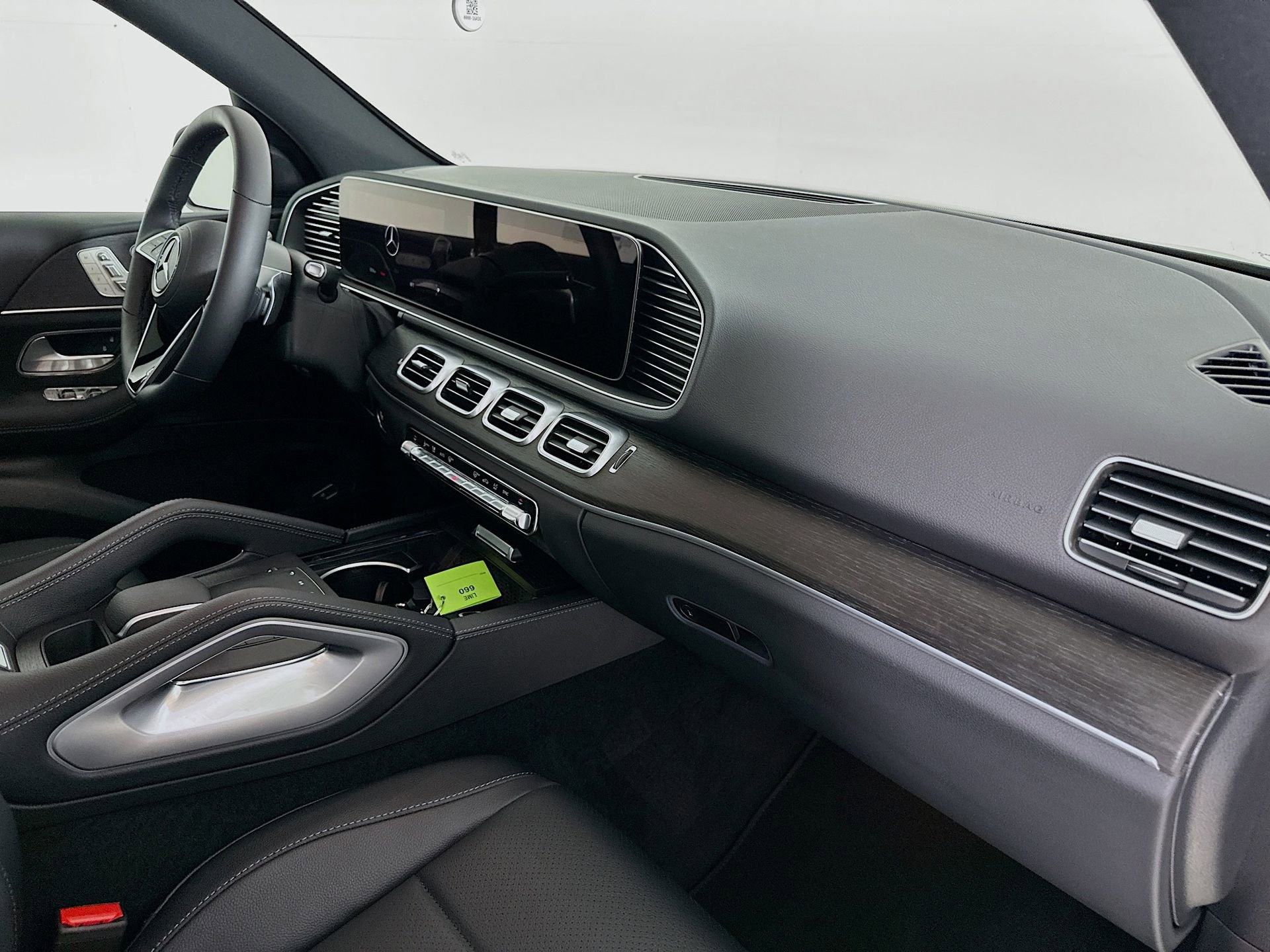 Used 2026 Mercedes-Benz GLE 450 4MATIC image 32