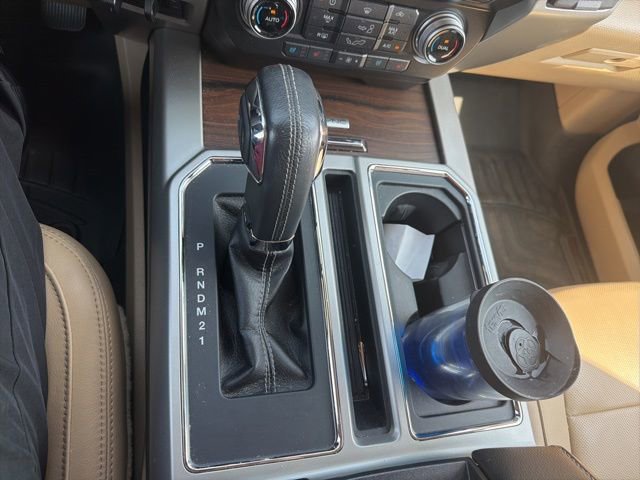 Used 2015 Ford F150 Lariat w/ Equipment Group 502A Luxury image 17