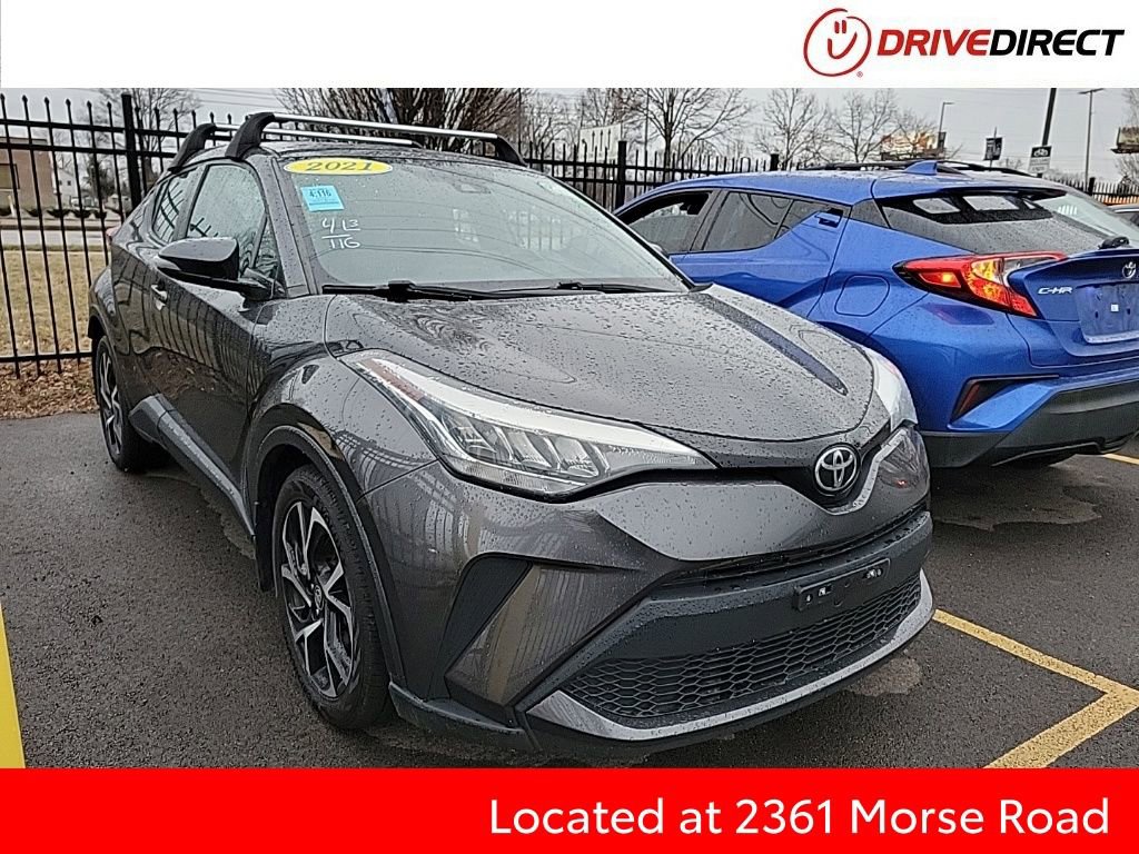 Used 2021 Toyota C-HR XLE video 1