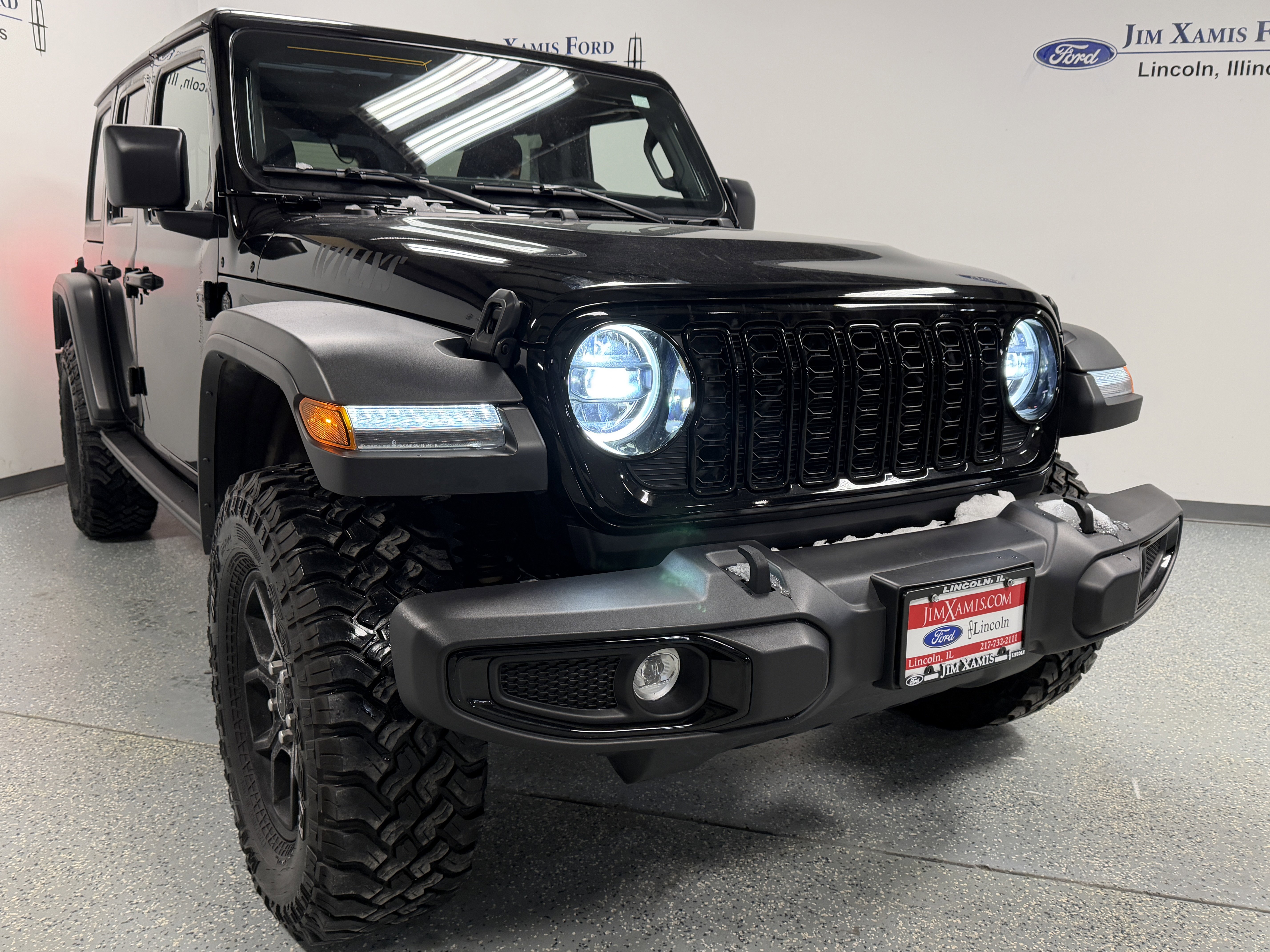 Used 2024 Jeep Wrangler Willys image 36