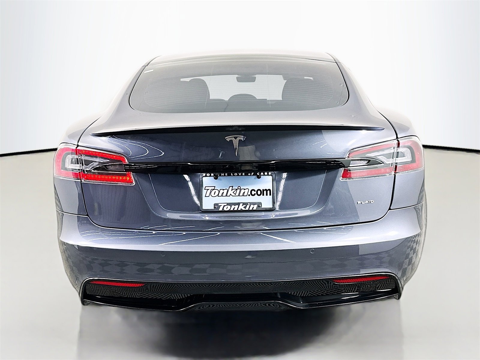 Used 2021 Tesla Model S Plaid image 6