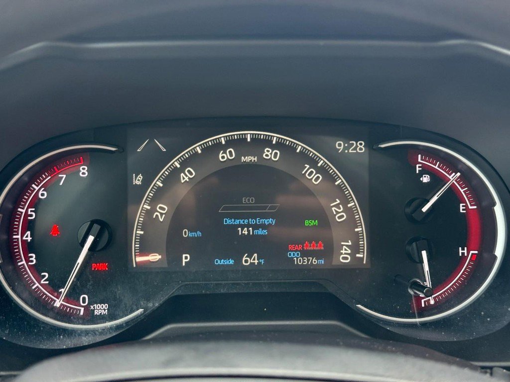 Used 2025 Toyota RAV4 XLE w/ Convenience Package FWD image 23