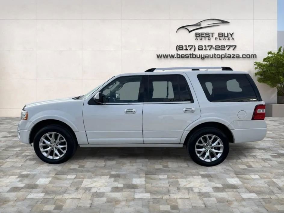 Used 2017 Ford Expedition Limited w/ Equipment Group 301A RWD image 7