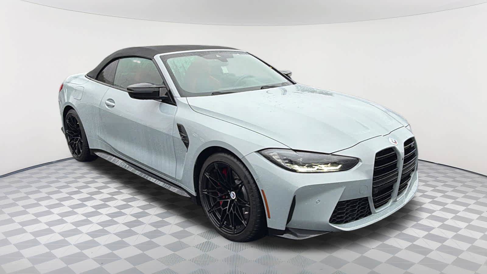 Used 2022 BMW M4 xDrive Competition w/ M Driver's Package AWD/4WD video 3