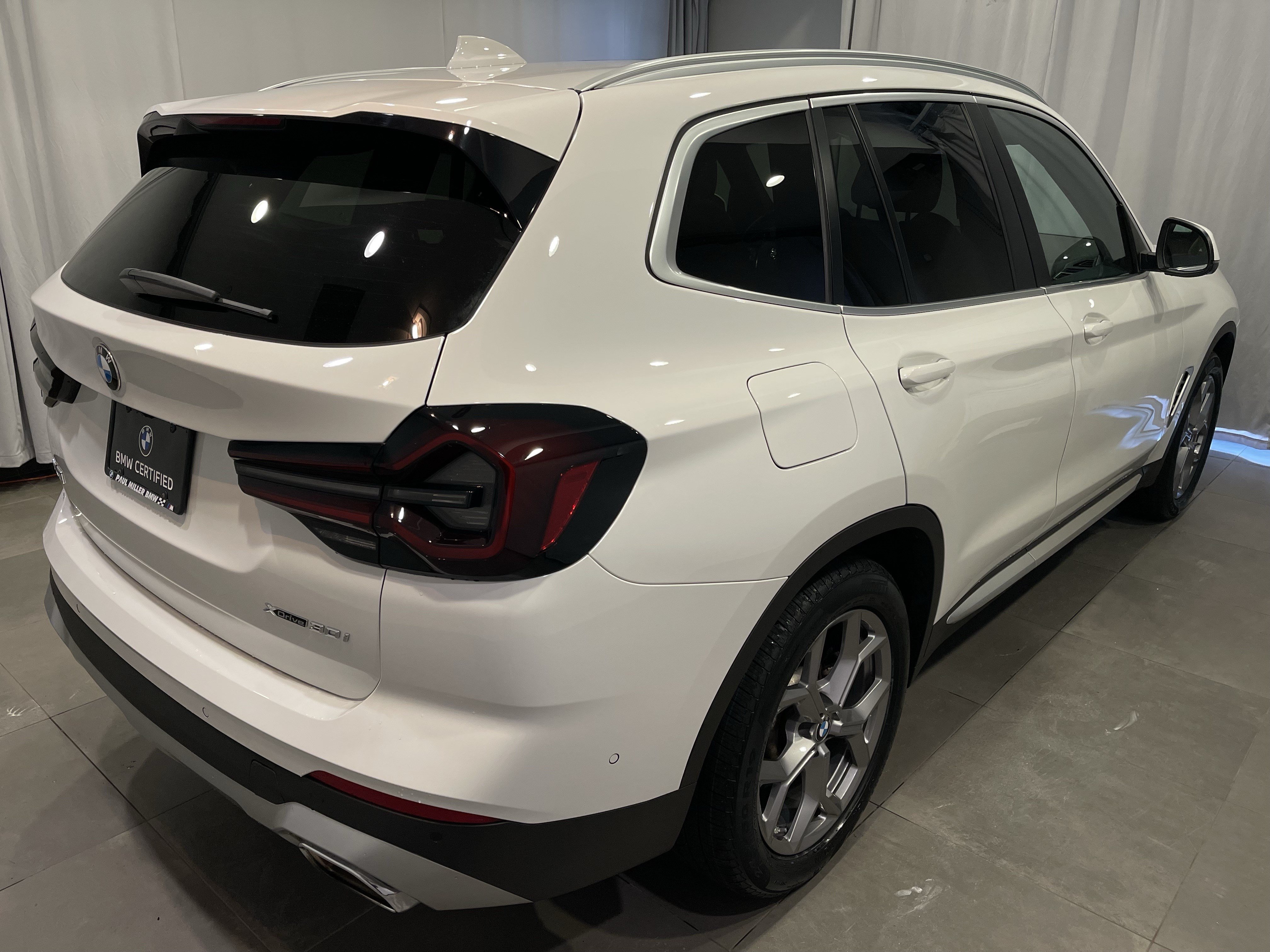 Certified 2023 BMW X3 xDrive30i w/ Premium Package AWD/4WD image 6