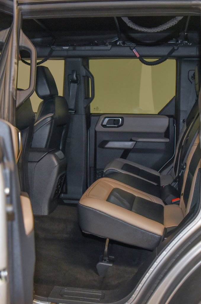 Used 2023 Ford Bronco Wildtrak AWD/4WD image 6