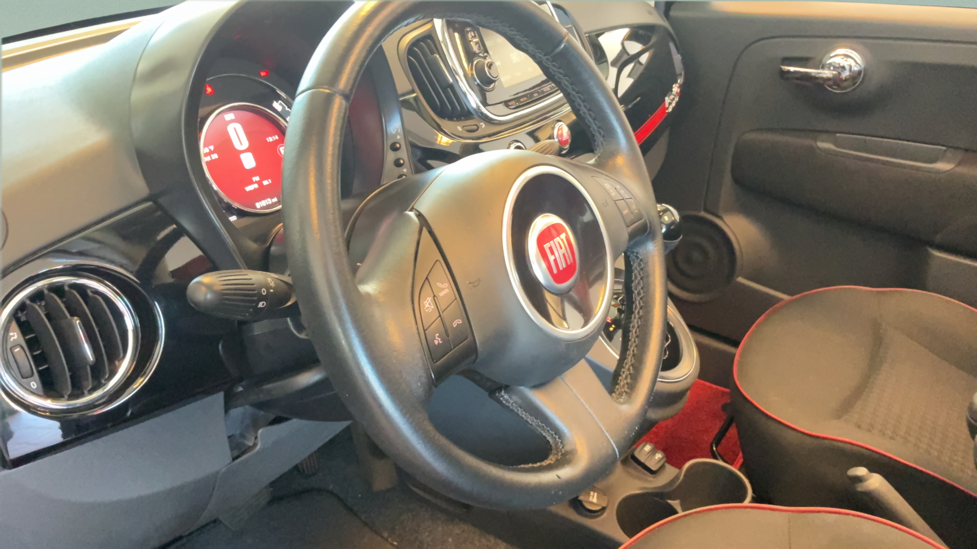 Used 2017 FIAT 500 Pop FWD image 18