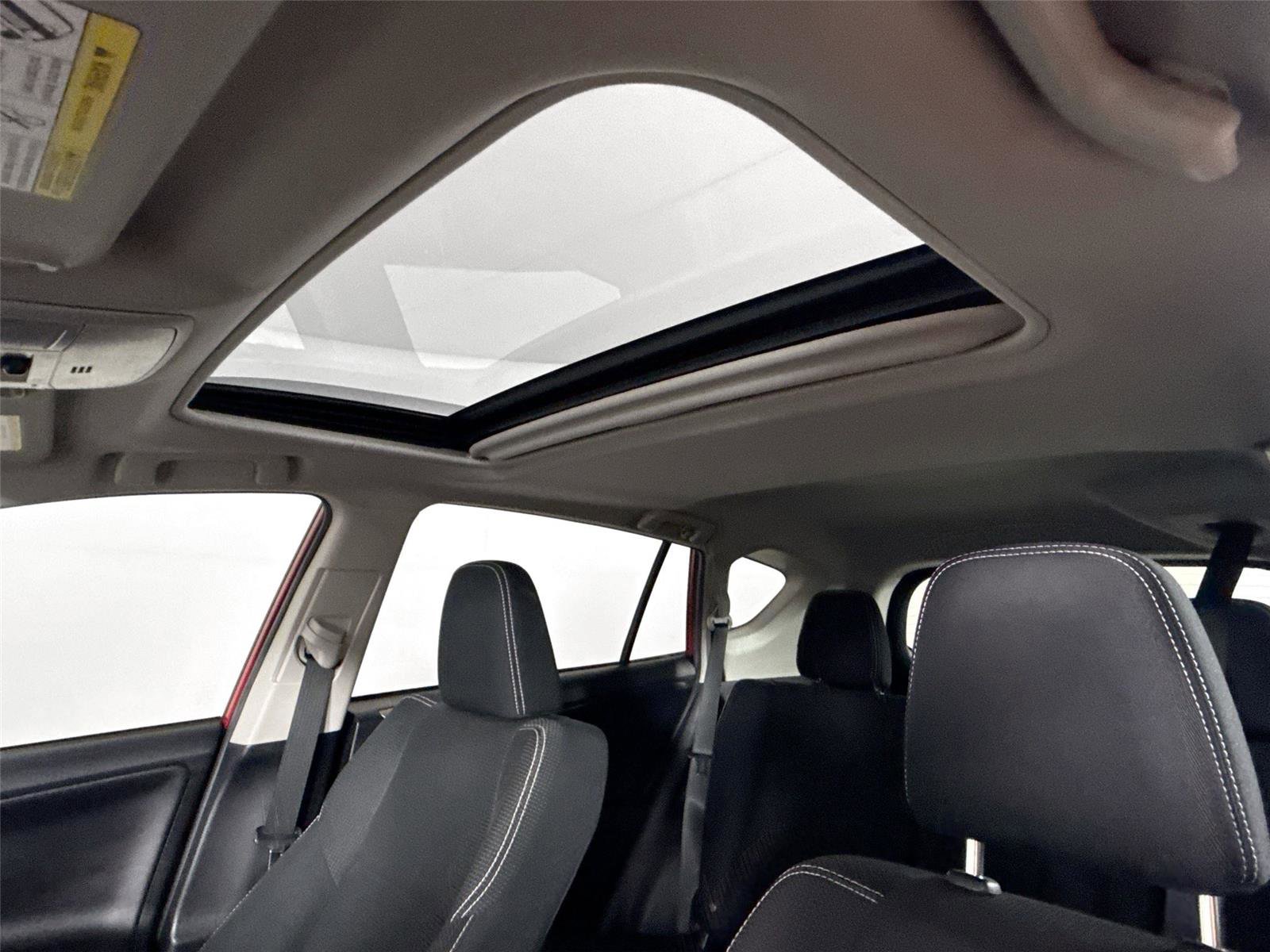 Used 2017 Toyota RAV4 XLE image 6