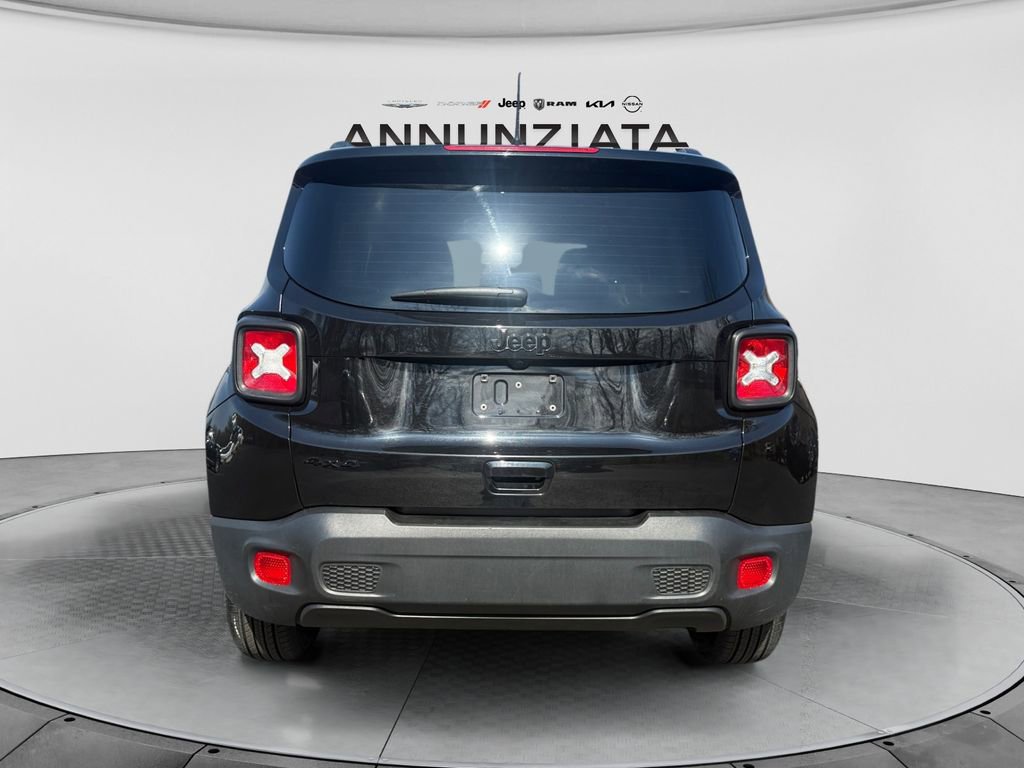 Used 2023 Jeep Renegade Latitude AWD/4WD image 4
