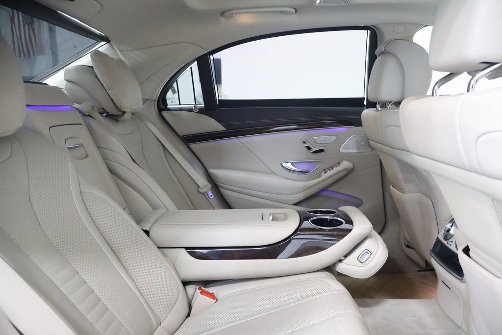 Used 2017 Mercedes-Benz S 550 4MATIC Sedan image 24