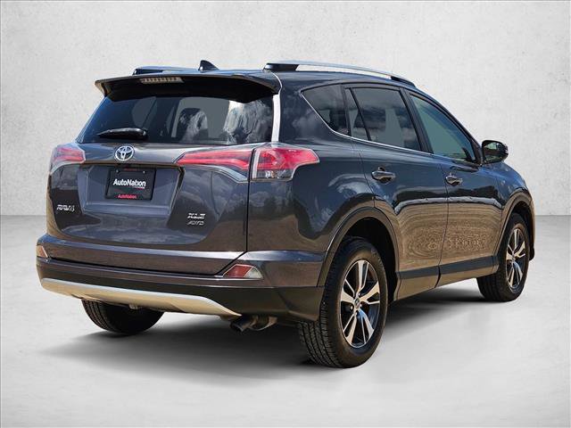 Used 2016 Toyota RAV4 XLE AWD/4WD image 5