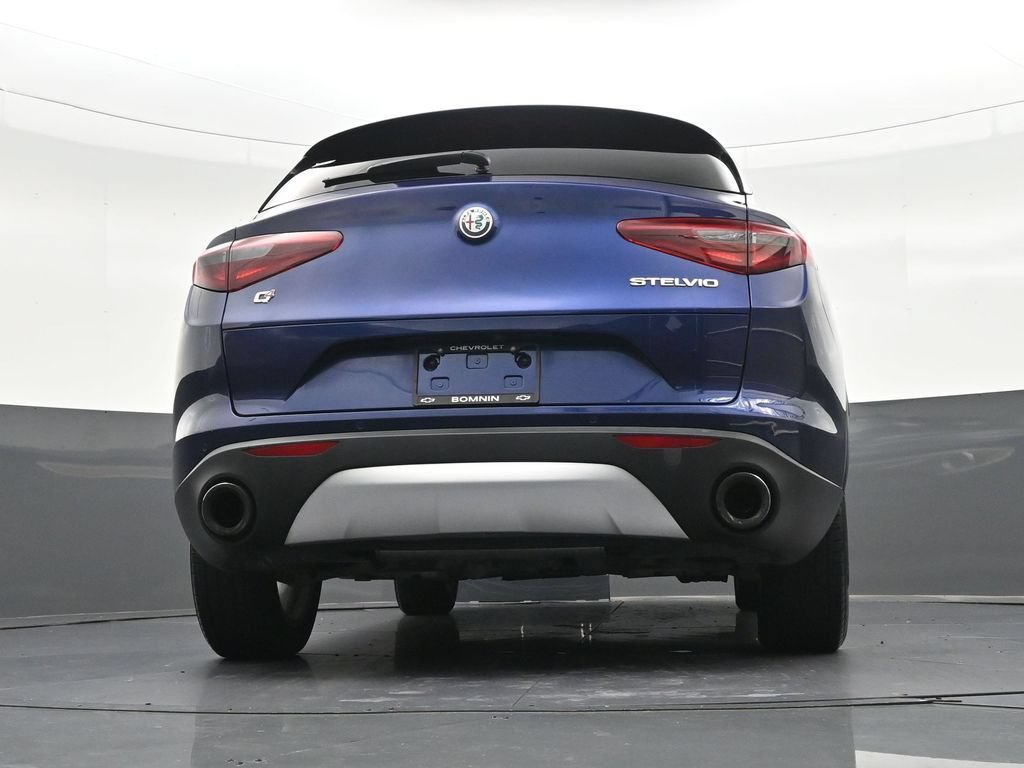 Used 2018 Alfa Romeo Stelvio Ti Sport AWD/4WD image 40
