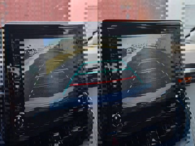 Used 2022 Toyota Corolla LE image 25