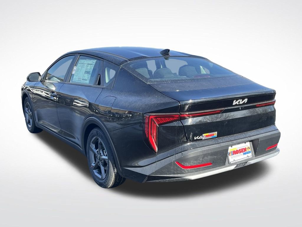 New 2026 Kia K4 LXS FWD image 3