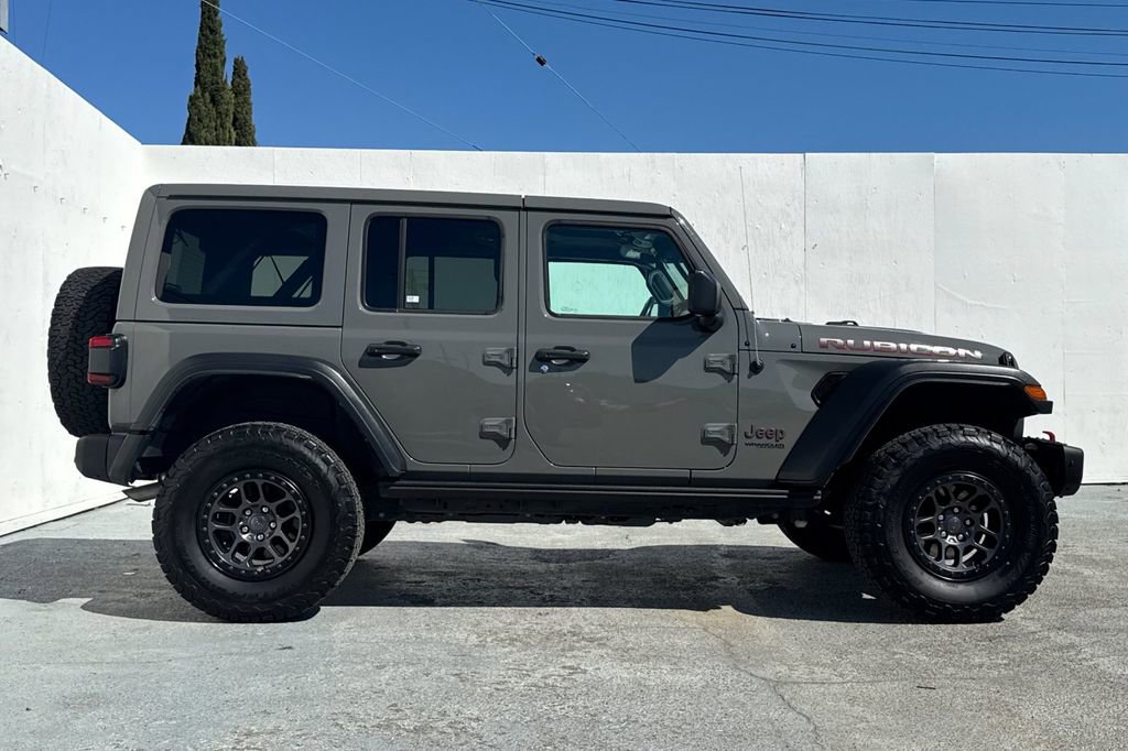 Used 2022 Jeep Wrangler Unlimited Rubicon w/ Xtreme Recon 35" Tire Package image 2