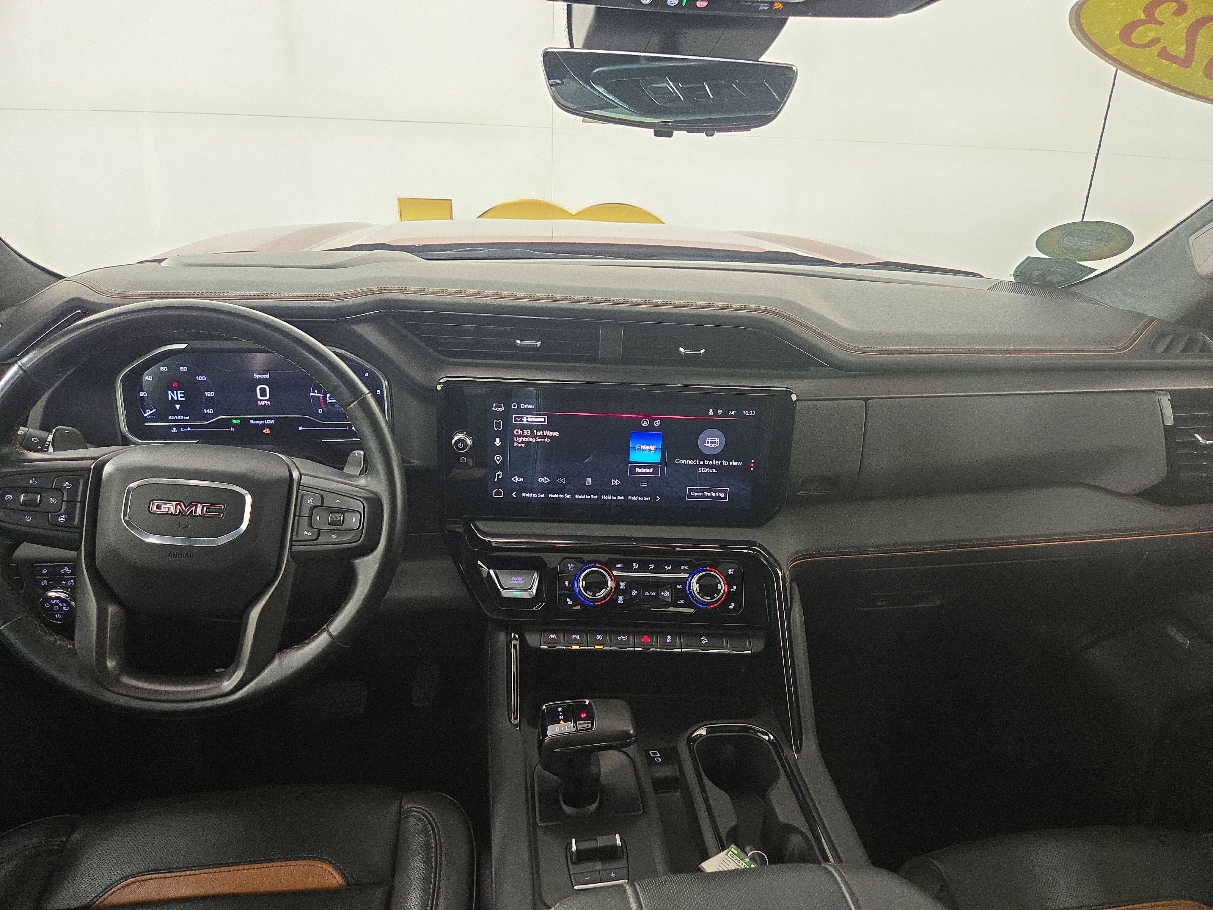 Certified 2023 GMC Sierra 1500 AT4 w/ Technology Package AWD/4WD image 13