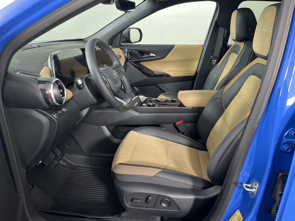 New 2026 Chevrolet Equinox ACTIV w/ Safety and Technology Package image 23