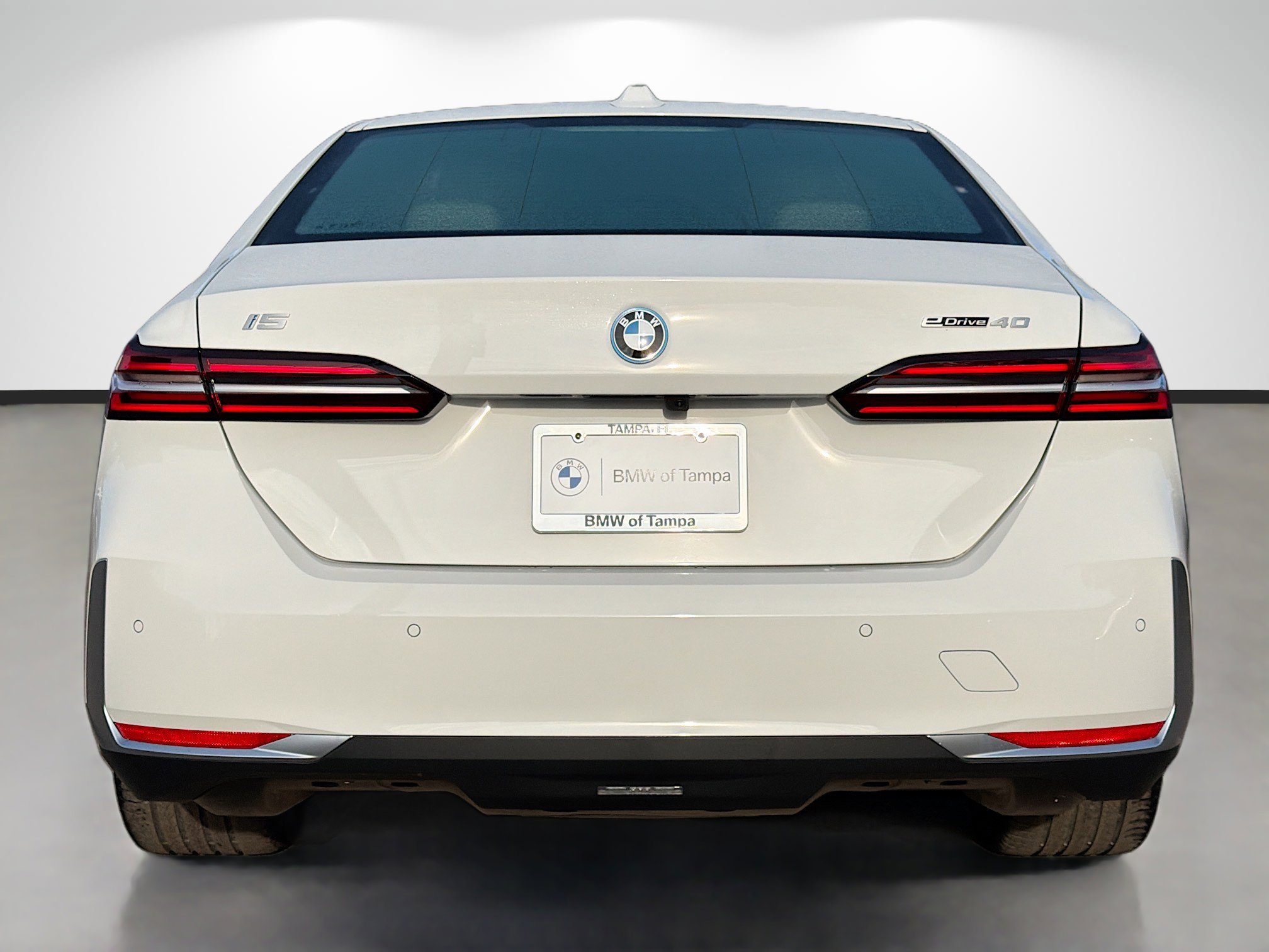 New 2026 BMW i5 eDrive40 RWD image 4