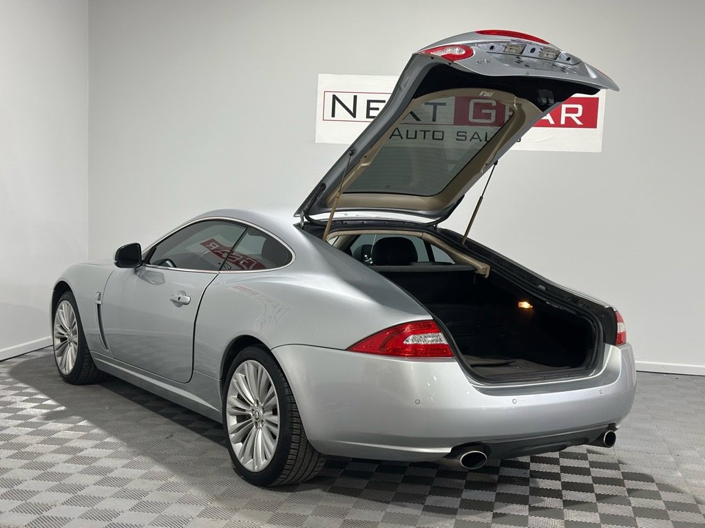 Used 2010 Jaguar XK Coupe image 36