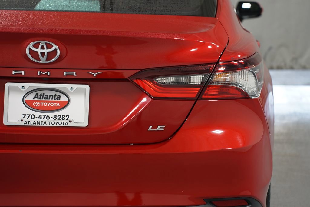Used 2023 Toyota Camry LE image 10