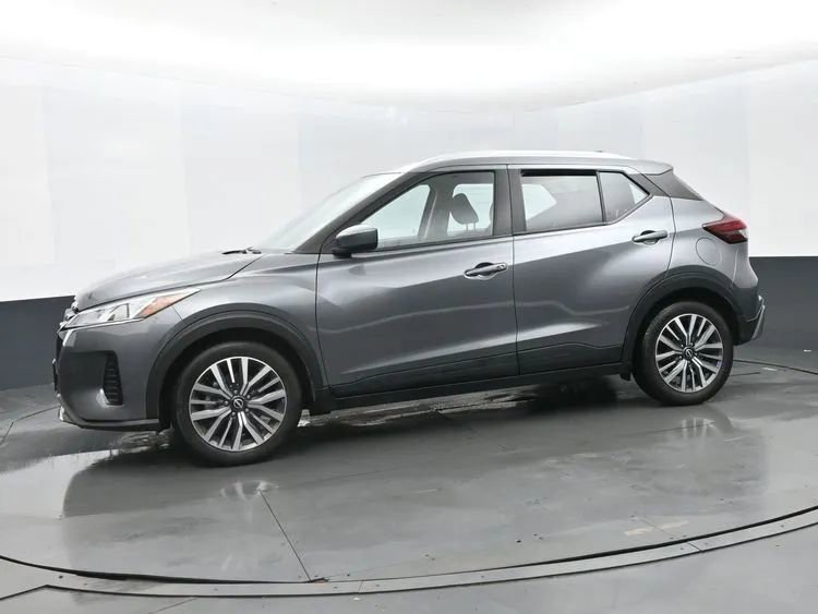 Used 2024 Nissan Kicks SV FWD image 5