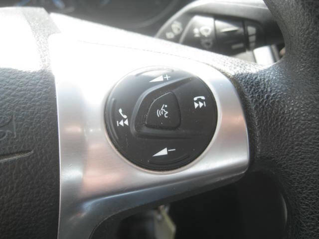 Used 2014 Ford Focus SE w/ SE Winter Package image 23