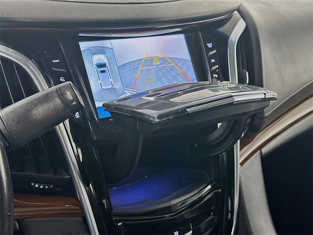 Used 2019 Cadillac Escalade Premium Luxury w/ Escalade Sport Edition image 20