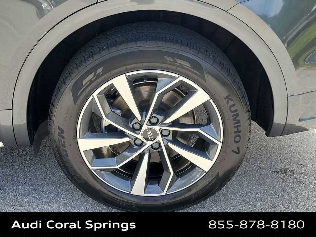 Certified 2023 Audi Q5 2.0T Premium image 16