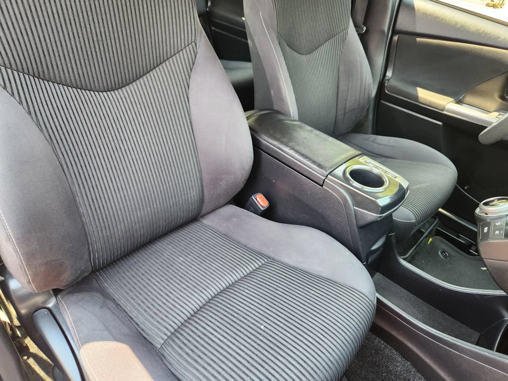 Used 2016 Toyota Prius V Three FWD image 22