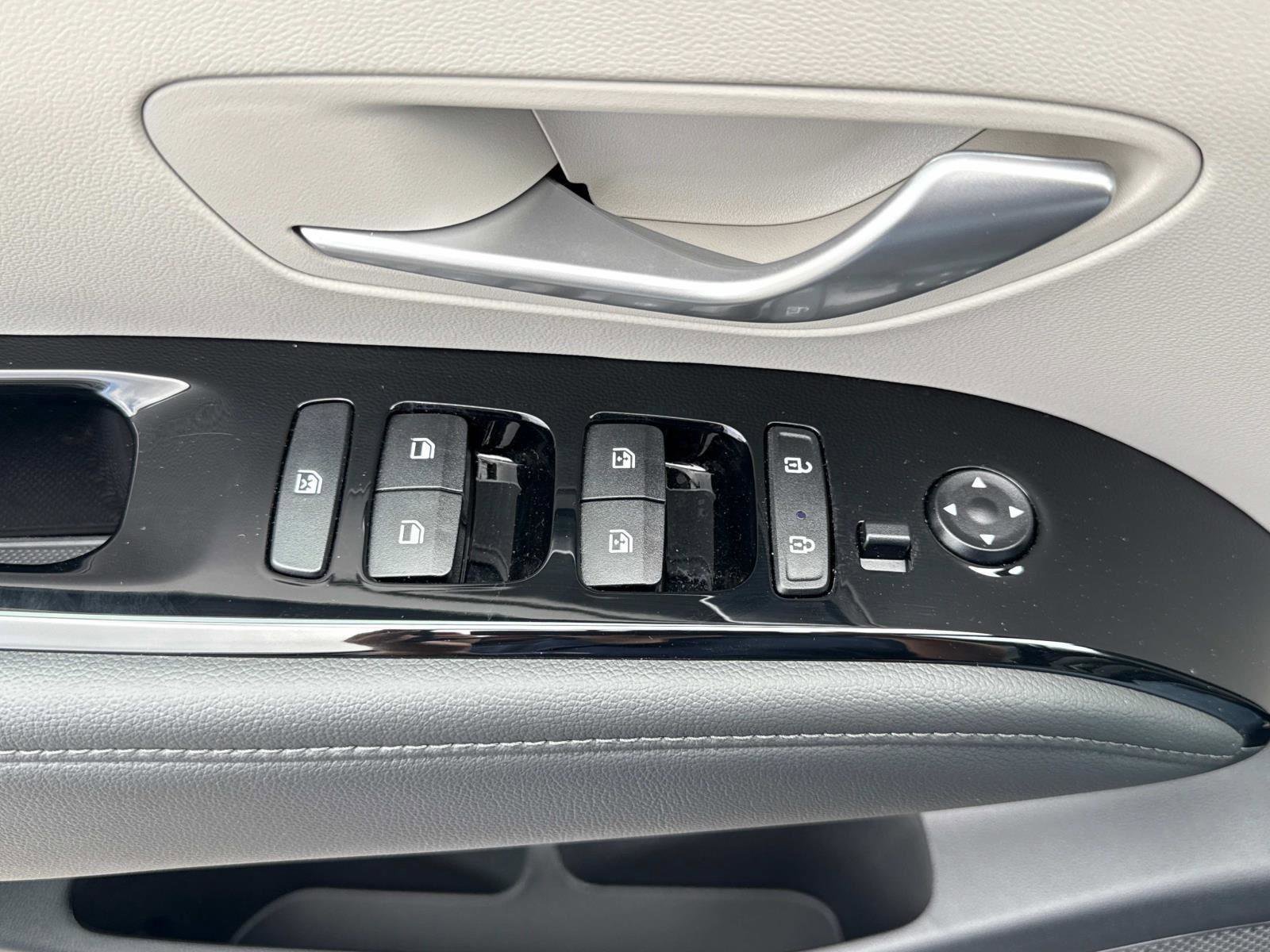 Used 2024 Hyundai Tucson Limited image 14