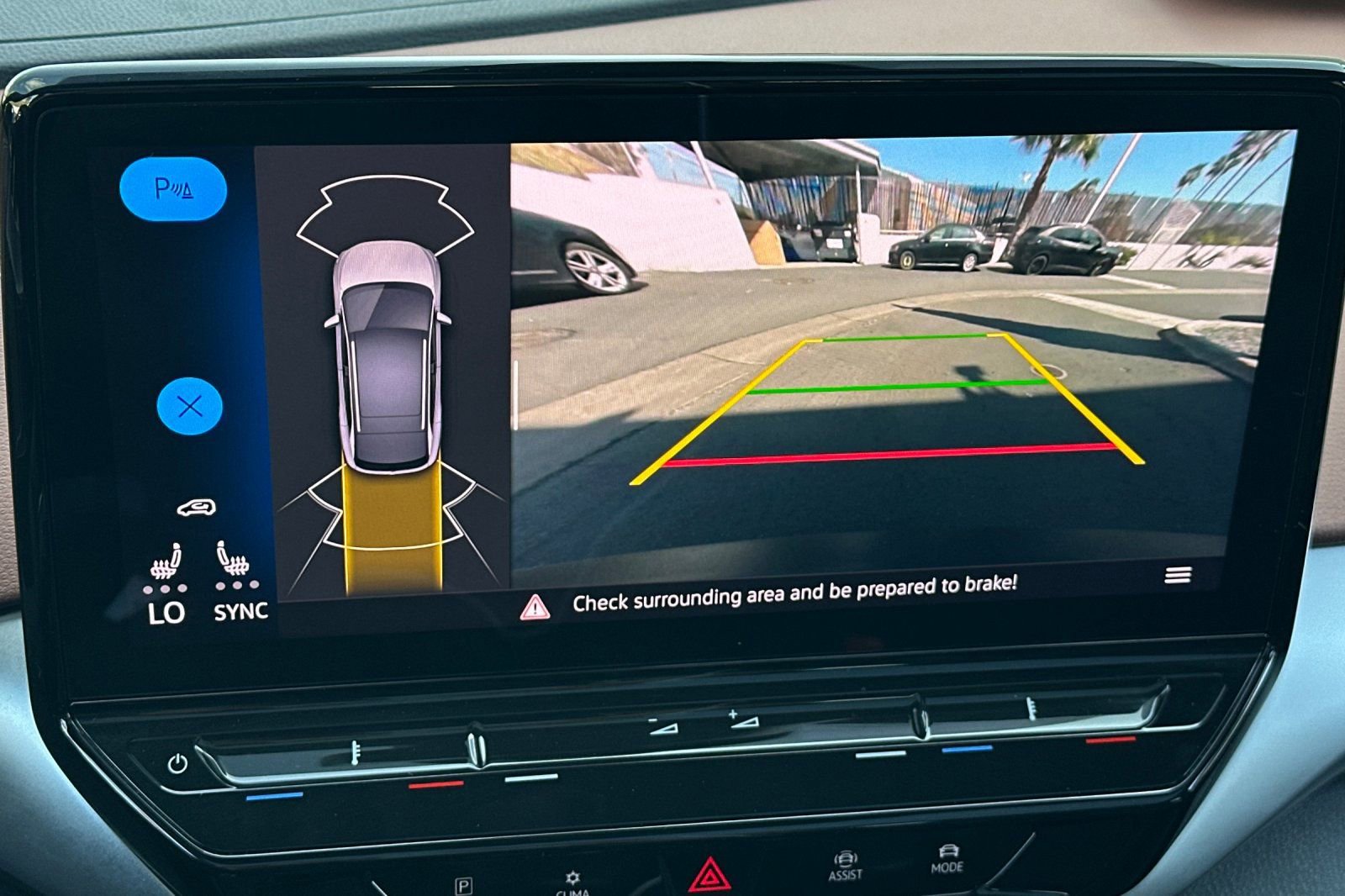 Used 2021 Volkswagen ID.4 Pro S w/ Gradient Package image 21