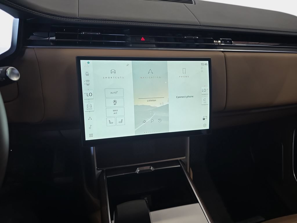 New 2026 Land Rover Range Rover Long Wheelbase Autobiography AWD/4WD image 15