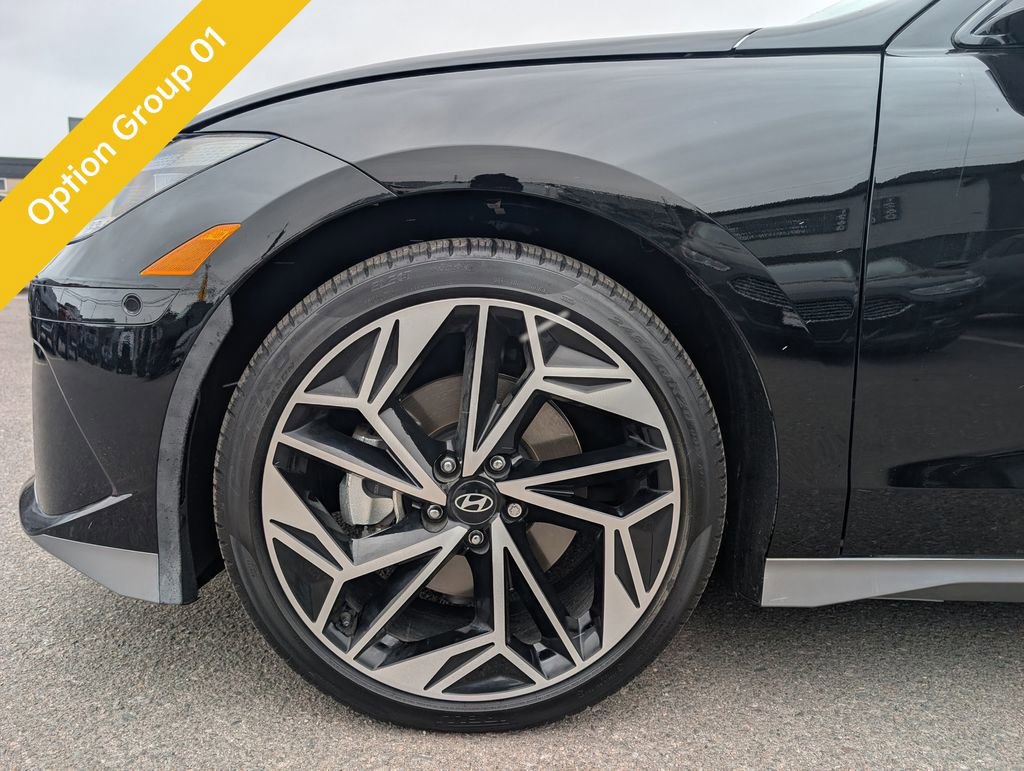 Used 2024 Hyundai Ioniq 6 Limited AWD/4WD image 10