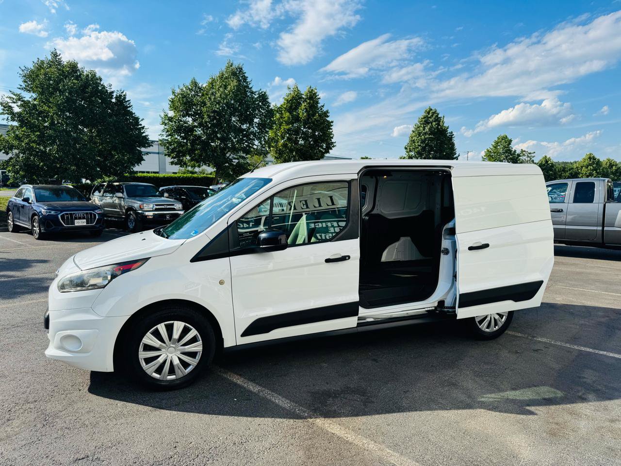 Used 2015 Ford Transit Connect XLT FWD image 32