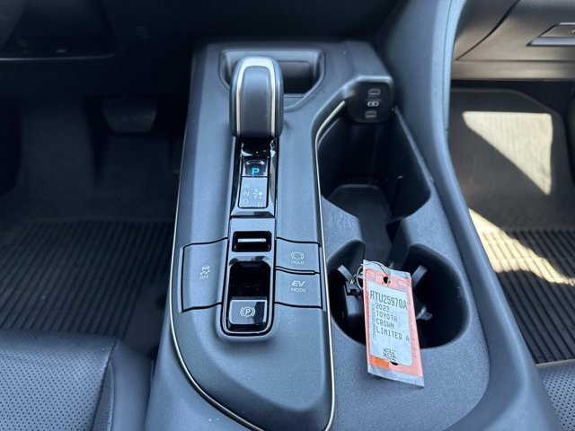 Certified 2023 Toyota Crown Limited image 29