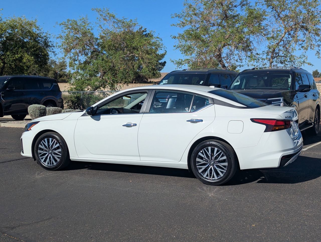 Certified 2025 Nissan Altima 2.5 SV image 4