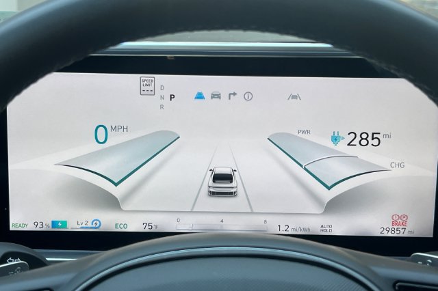 Used 2023 Hyundai Ioniq 6 SEL RWD image 29