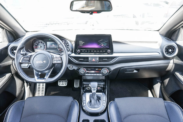 Certified 2023 Kia Forte GT-Line w/ GT-Line Premium Package FWD image 10