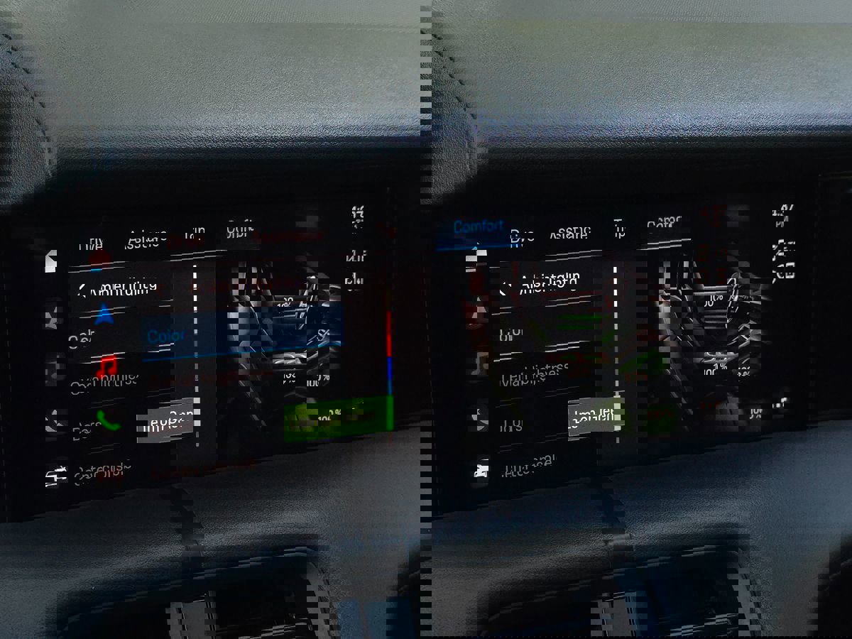 Used 2023 Porsche Taycan image 44