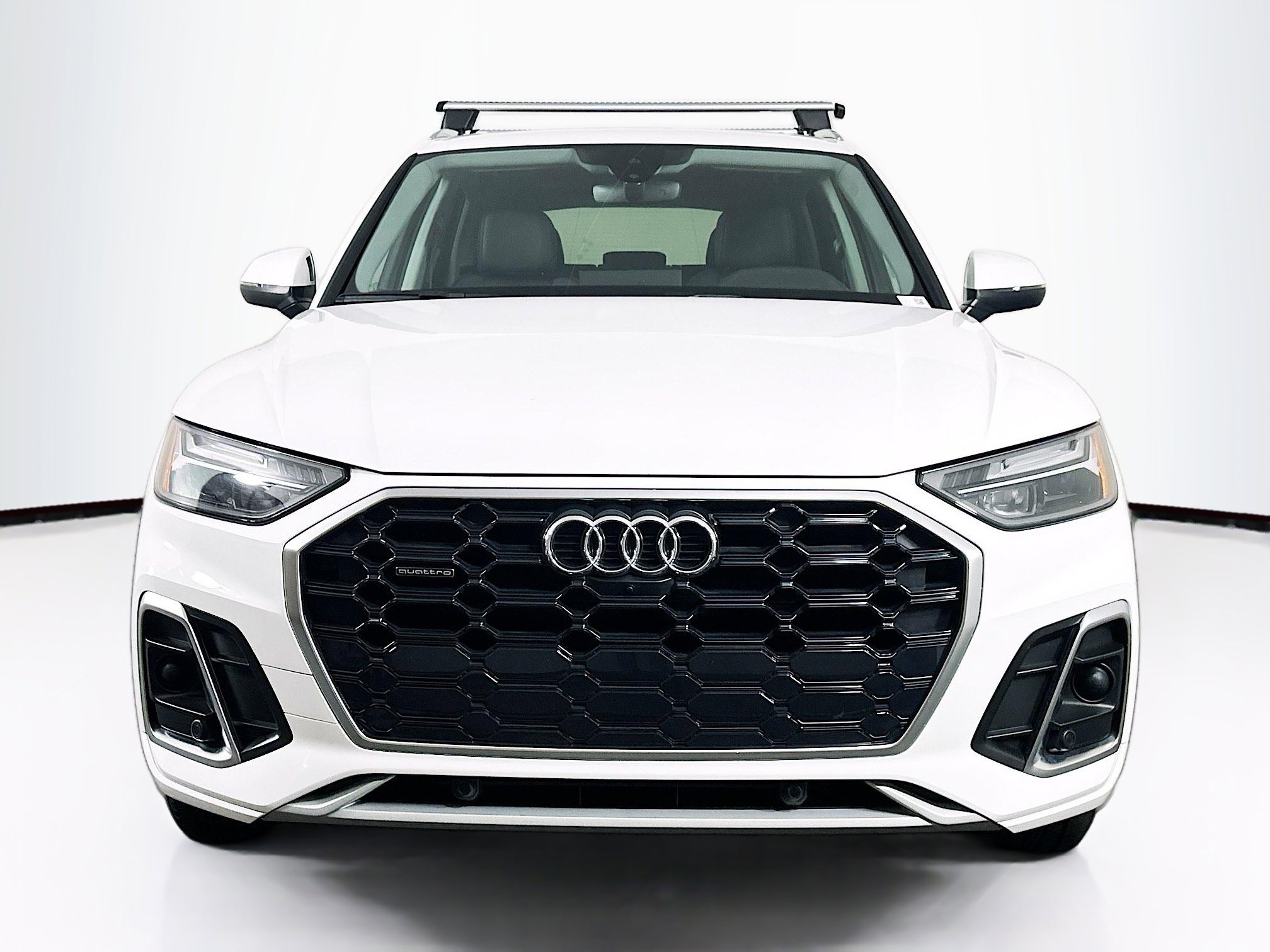 Used 2024 Audi Q5 2.0T Premium Plus AWD/4WD image 2