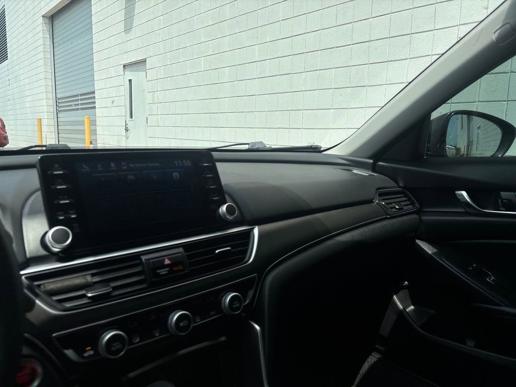 Used 2021 Honda Accord LX image 14