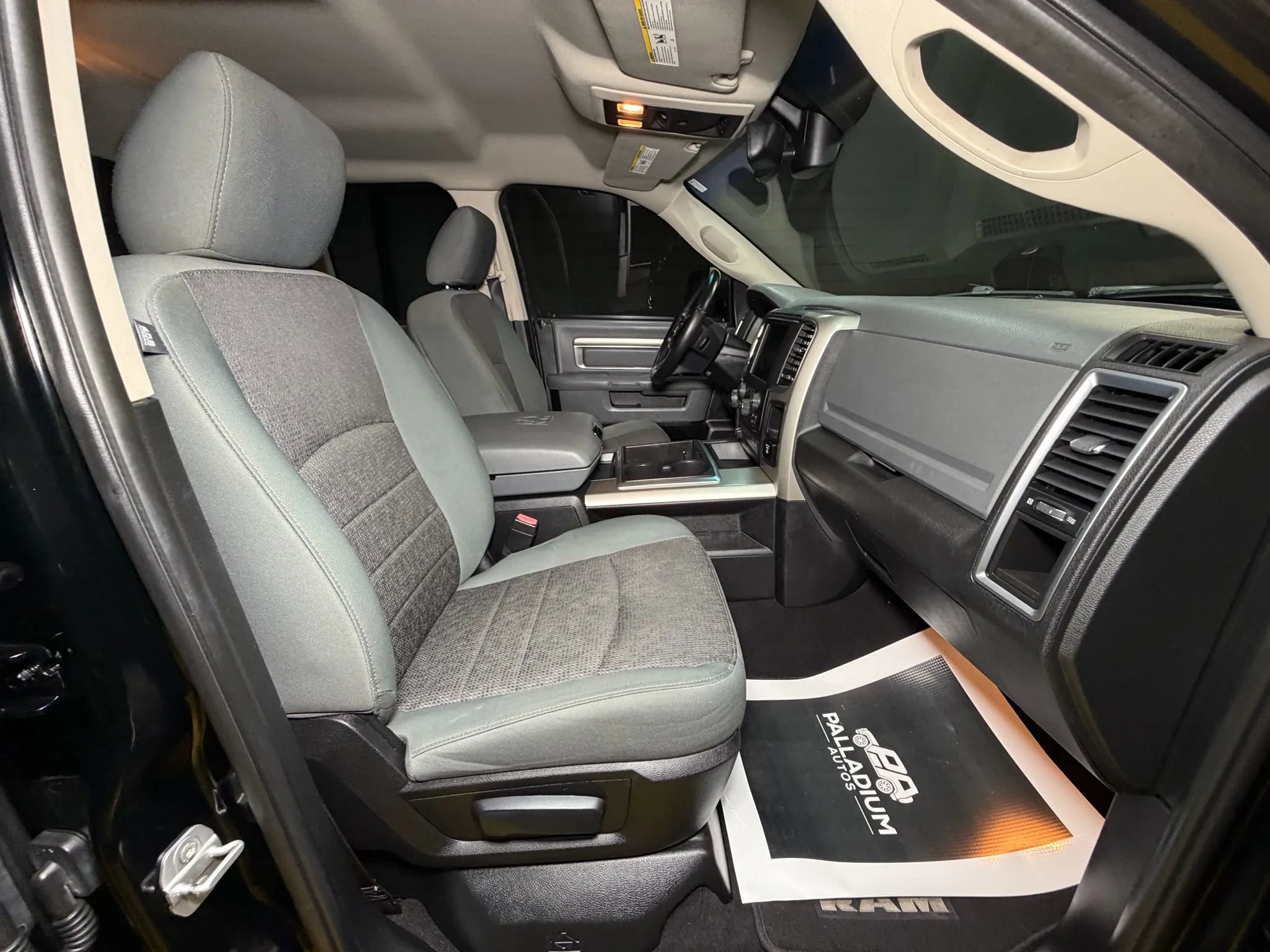 Used 2015 RAM 1500 Big Horn image 46