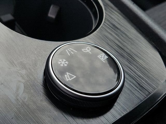 Used 2022 Nissan Rogue SV image 24